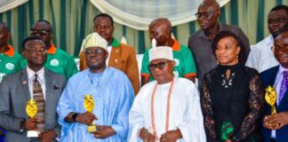 From Left, Vice Chancellor Dominion University, Ibadan, Prof. Abel Olorunisola, Permanent Secretary, Federal Ministry of Housing and Urban Development, Dr. Marcus Ogunbiyi, HRH. Deji of Akure, Aladetoyinbo Ogunlade Aladelusi and Vice Chancellor, Federal University of Technology, Akure, Pro. Adenike Oladiji during the Alumni Home Coming Award by the Department of Agricultural and Environmental Engineering, FUTA.