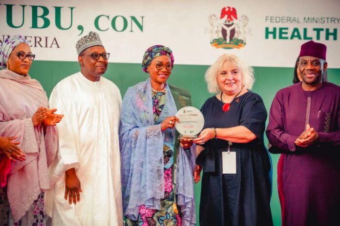 Global and National Stop TB Champion2 From Left: Wife of the Vice President, Hajia Nana Shettima, Coordinating Minister for Health and Social Welfare, Prof. Mohammed Ali Pate, First Lady of the Federal Republic of Nigeria, Senator Oluremi Tinubu, Head of Stop TB Partnership Nigeria, Dr Queen Ogbuji- Ladipo, Executive Director Global Stop Tb Partnership Geneva, Dr Lucica Ditiu and the Minister of State for Health and Social Welfare, Dr Tunji Alausa while the First Lady was being decorated as the Global and National Stop TB Champion held at the State House Abuja on Thursday 28th March 2024