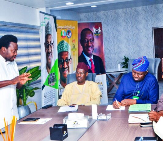 Hon Minister, Housing & Urban Development, Arc Ahmed Dangiwa receiving the leadership of the National Youth Council of Nigeria on a courtesy visit , Thursday, March 7th, 2024