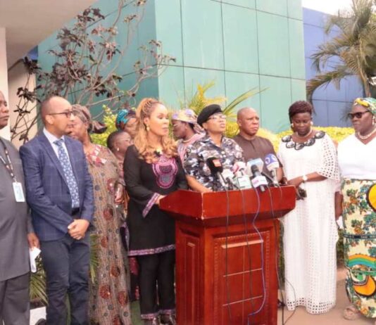Honourable Minister of Women Affairs, Barrister (Mrs) Uju Kennedy-Ohanenye at the formal presentation of Mrs Adachukwu Okafor, the Onitsha-based Lawyer accused of molesting her 10-year-old househelp. To her immediate left is the National Coordinator, Police Campaign Against Cultism and Other Vices (POCACOV), CSP Okuwobi Iloabanafor
