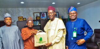 Hon Minister, Housing and Urban Development, Arc Ahmed Dangiwa receiving the management of APDC on a courtesy call, Thursday, March 7th, 2024