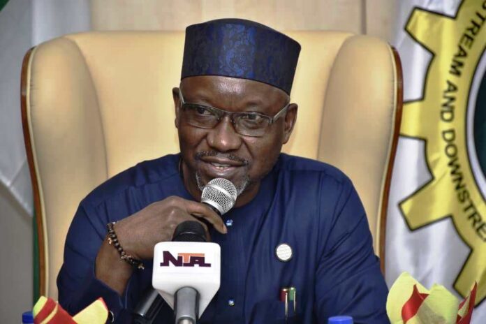 inauguration meeting of the Council1 Minister of State Petroleum Resources (Gas) and Chairman, Governing Council of the Midstream Downstream Gas Infrastructure Fund (MDGIF),Rt. Hon. Ekperikpe Ekpo delivering his address during the inauguration meeting of the Council in Abuja