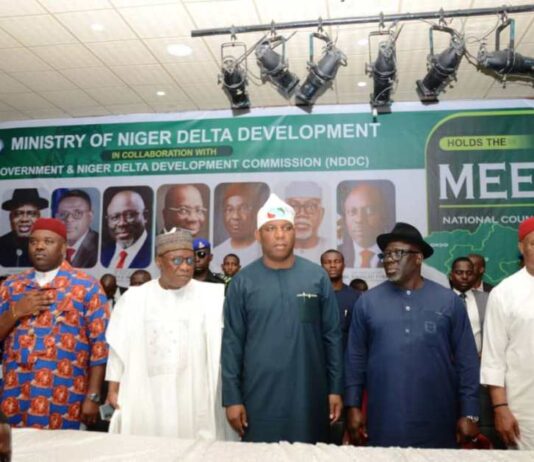 L-R, THE DEPUTY GOV OF ABIA STATE, *Ikechukwu Emetu, The* Hon.Min Of Niger Delta Development, *Engr.Abubakar Momoh,* The Rep.Of the president of Nigeria, *Prince Audu Abubakar* , The Exc Gov of Delta State, *Sheriff Oborevwori* and the Gov.of Imo state, *Hope Uzodimma* during the 6th national council meeting in Delta State.