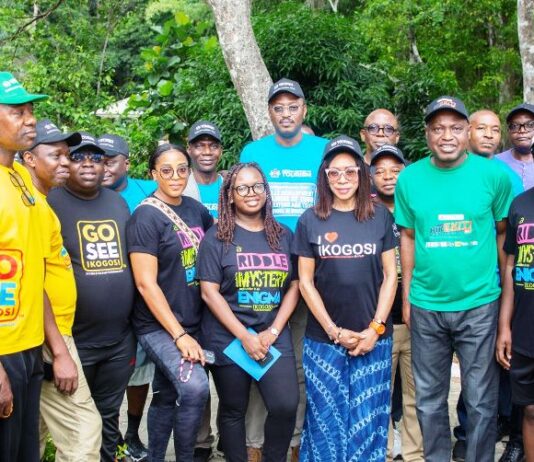 Group picture at the event comprising the Ekiti State Governor Biodun Oyebanji and Lola Ade- John of Federal Ministry of Tourism...among other members