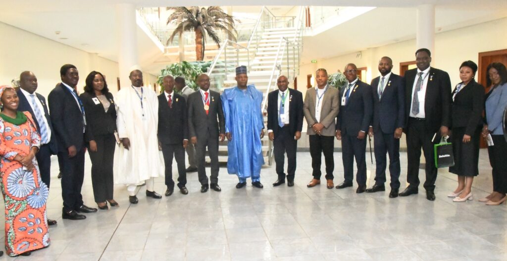Vice President Kashim Shettima (M), in a group photograph with ICAN Executives after a meeting at the Presidential Villa in Abuja on Wednesday (17/4/24).