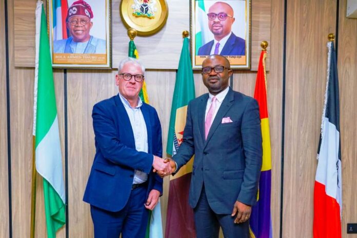 From L-R: Chief of Mission IOM-UN Migration, Laurent De Boeck and Hon. Minister of Interior, Hon. (Dr.) Olubunmi Tunji-Ojo.
