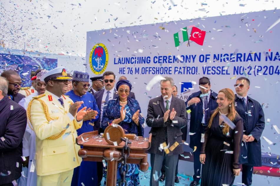 L-R Chief of Naval Staff Vice Admiral Emmanuel Ogalla, Minister of State for Defence, Dr Bello Mohammed Matawalle, the First Lady, Senator Oluremi Tinubu, President of Dearsan Shipyard, Aziz Yildrim and his wife at the launch of 2 High Endurance Offshore Patrol Vessels in Turkey by the First Lady on Friday 19th April, 2024