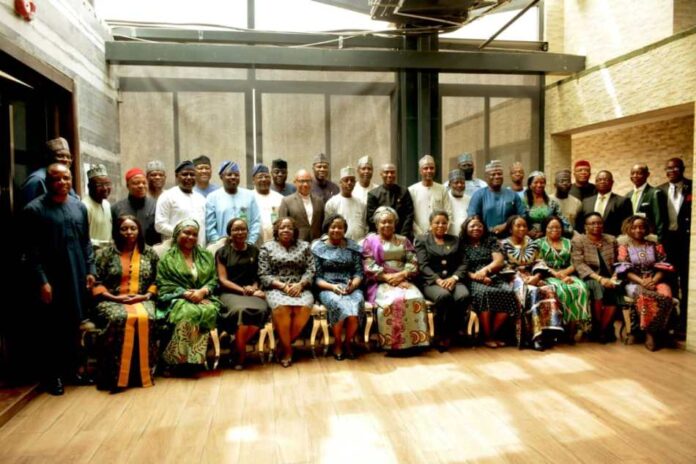Retreat for Transformative Permanent Secretaries Head of Service of the Federation, Dr. Folasade Yemi-Esan, CFR, in a group photograph with Transformative Federal Permanent Secretaries at the one day Retreat on Performance Management in Abuja