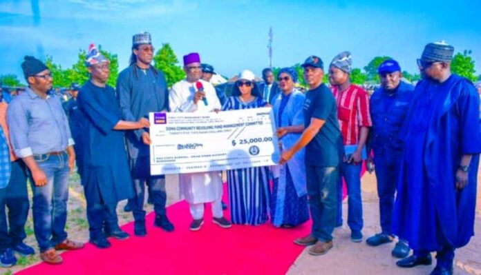 World Bank and Nasarawa Government disburses $250, 000 ACReSAL loan to 620 farmers