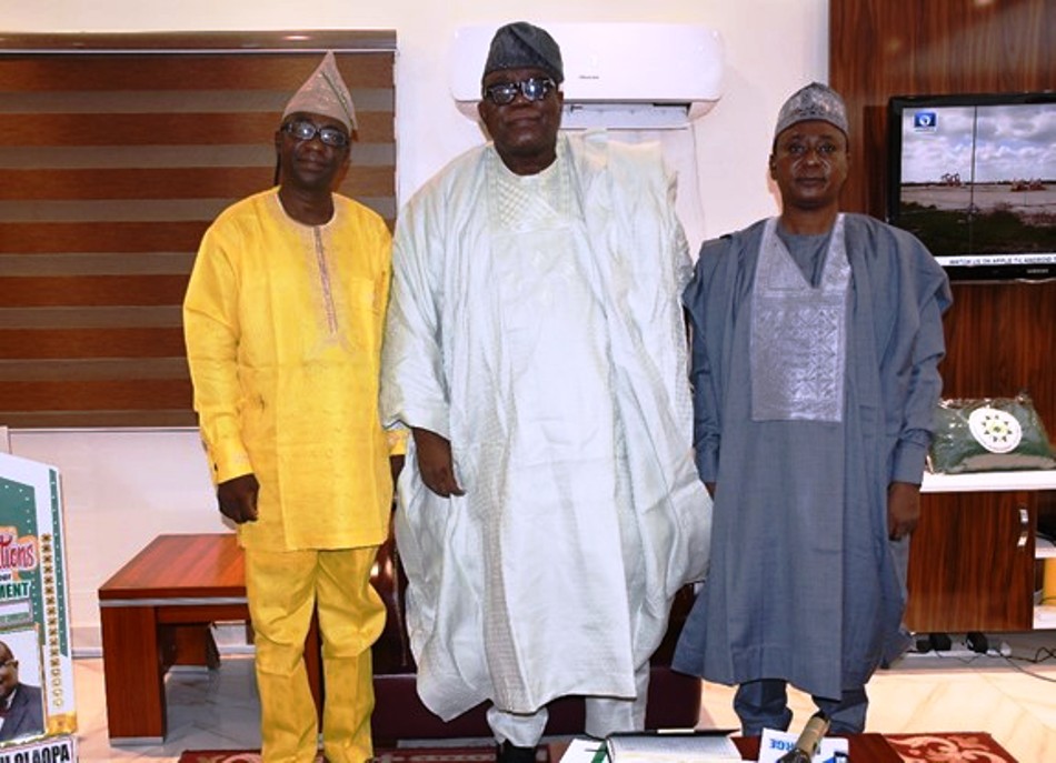 Hon. Chairman FCSC, Prof. Tunji Olaopa (M) with Dr. Simon Dolly (R) Federal Commissioner at Nigeria Christian Pilgrim Commission and Prof. Samson Fatokun (L) Secretary General, Christian Association of Nigeria (CAN).