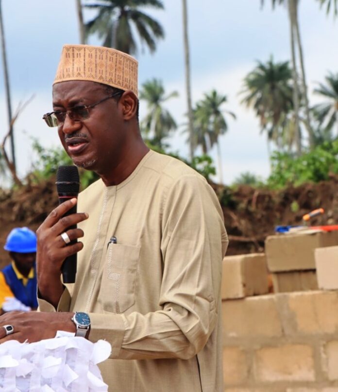 Minister of Housing and Urban Development, Arc. Ahmed Musa Dangiwa