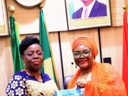 L-R: Dr. Magdalene Ajani, receiving the handover notes from Dr. Aishetu Gogo Ndayako on Wednesday, 7 August , 2024