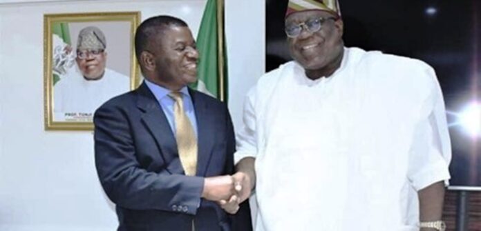Prof. Olaopa Prof. Tunii Olaopa, Chairman Federal Civil Service Commission (R) with the Chairperson of the Civil Service Commission of the Republic of Zambia and President of the Association of the African Public Service Commissioners (AAPSCOMs), Dr. Choolwe Beyani, during the latter's official visit to the Commission.