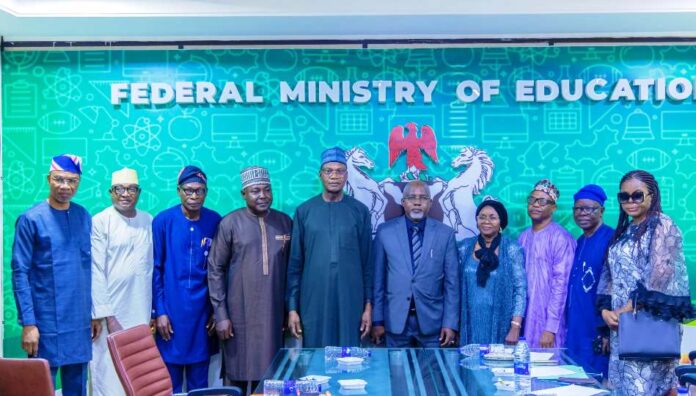 The group photograph of Ministers of Education with Directors of NERDC