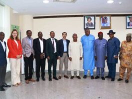 5th from right - Ambassador Gabriel Aduda, Permanent Secretary, Federal Ministry of Women Affairs, World Bank SPEESE Task Team Leader, Mr. Ishtiak Siddique when he led a delegation on a visit to the Ministry