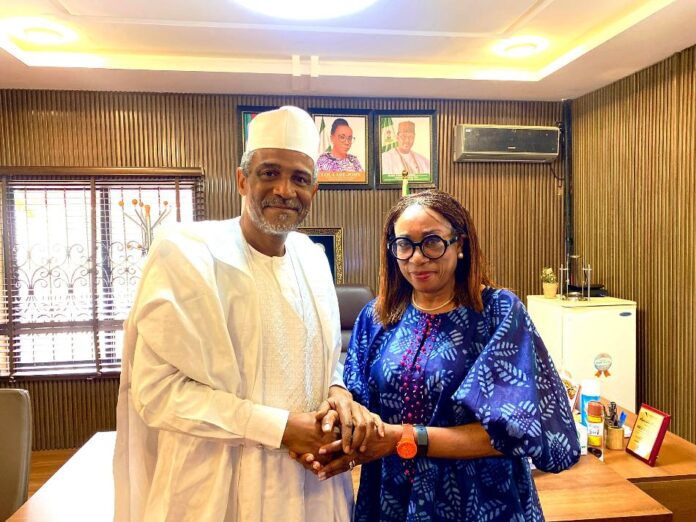 Alhaji Munzali Dantata and Hon. Minister of Tourism - Lola Alhaji Munzali Dantata, the newly appointed Chairman of the Board of Trustees for the Federation of Tourism Associations of Nigeria (FTAN) met with the Honourable Minister of Tourism, Lola Ade-John.