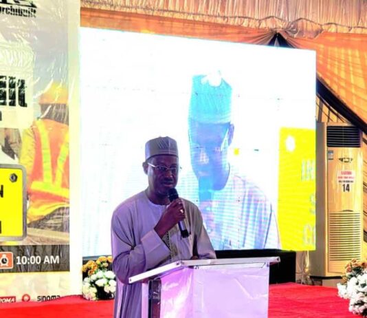 Honourable Minister of Housing and Urban Development, Arc. Ahmed Musa Dangiwa