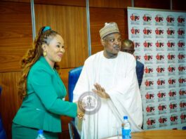 Honourable Minister of Women Affairs, Barrister (Mrs) Uju Kennedy-Ohanenye welcoming the Honourable Minister of Budget and Economic Planning, Senator Abubakar Bagudu, to the 2nd Meeting of the High-Level Advisory Council on the Support of Women and Girls in Nigeria held today in Abuja