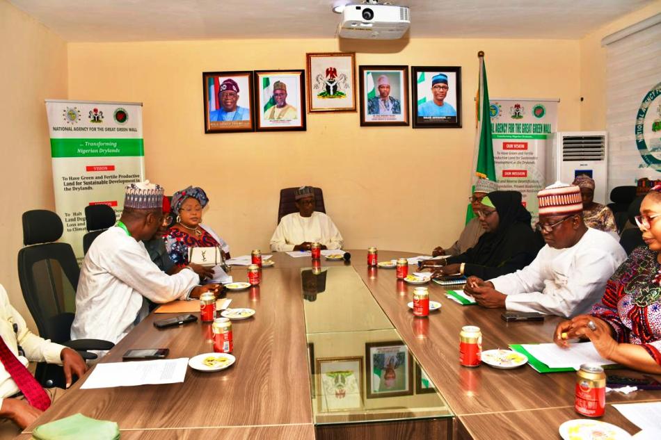Mgt staff of NAGGW and Office of the SSA to the President on Humanitarian