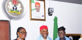 Hon. Minister of Innovation, Science and Technology, Chief Uche Geoffrey Nnaji (middle) President, Chemical Society of Nigeria (CSN), Prof. Rufus Sha’Ato (right) Permanent Secretary of the Ministry, Mrs. Esuabana Nko Asanye (left), during the presentation of plaque to the Hon. Minister after decorating him as an honorary fellow of the Society in his office in Abuja.