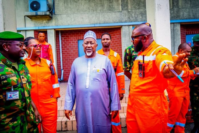 Badaru visits 146 Battalion Bonny, commends improved Security of critical National Infrastructure