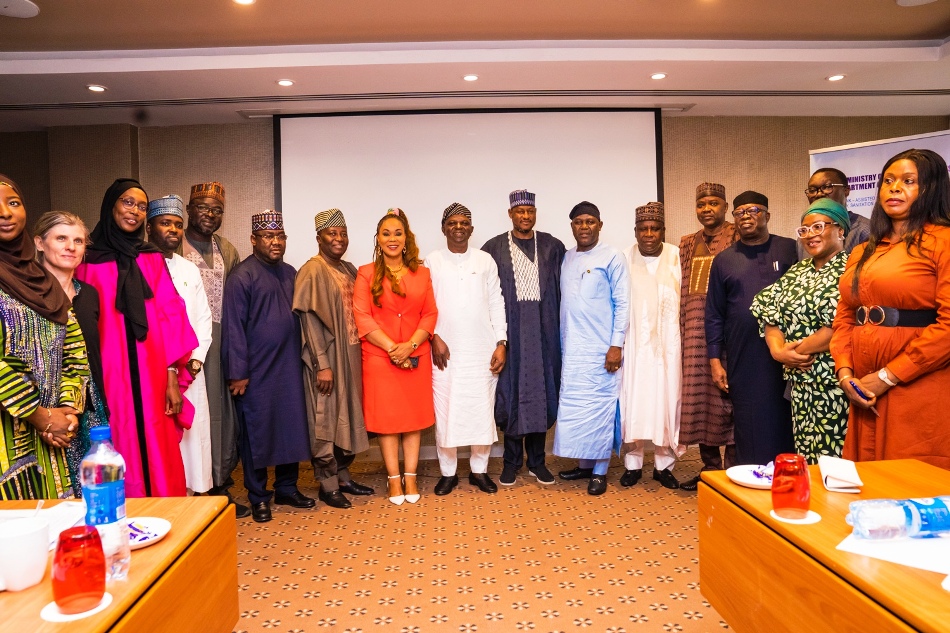 Group photograph of the SURWASH meeting