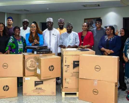 4th from left, Director, Women Development, Mrs. Friya Bulus, Honourable Minister of Women Affairs, Barrister (Mrs) Uju Kennedy-Ohanenye and the National Project Coordinator, ACReSAL, AbdulHamid Umar when the latter visited the Ministry with his team