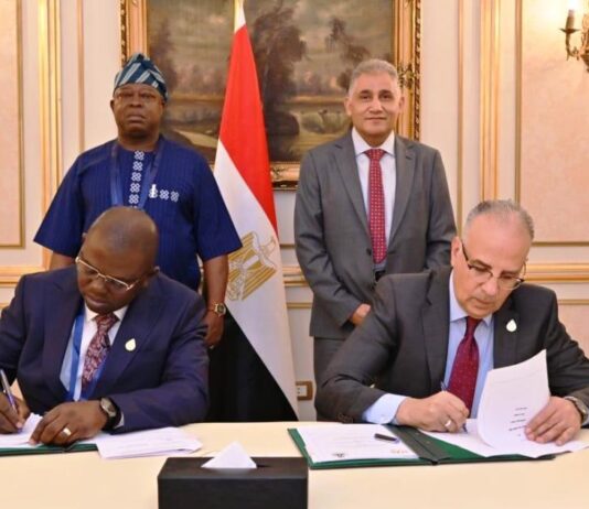 Nigeria’s Minister of Water Resources and Sanitation, Engr. Prof. Joseph Terlumun Utsev,(L) and Egypt’s Minister of Water Resources and Irrigation, Prof. Dr. Hani Sewilam,(R), signed a Memorandum of Understanding (MoU) to enhance cooperation in Water Resources Management.