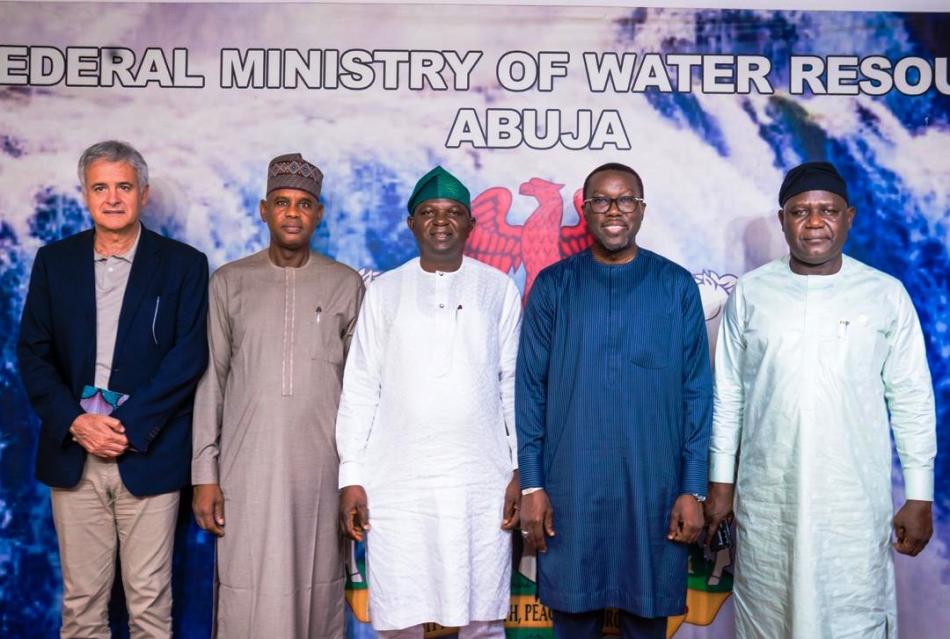 L-R: World Bank Regional Director for West and Central Africa, Chakib Jenane; Honourable Minister of State for Water Resources and Sanitation Rt. Hon.Bello Muhammad Goronyo; Honourable Minister of Water Resources and Sanitation Engr. Prof. Joseph Terlumun Utsev; World Bank Country Director Ndiame Diop; Permanent Secretary, Richard Pheelangwah