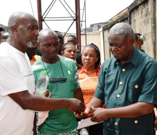 Ex International joins Otti to reward Abia Athletes, hails Sports Dev. Under Otti
