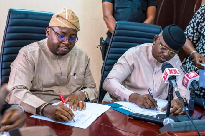 Minister Of Water Resources And Sanitation And His Power Counterpart 1 The signing of the Memorandum of Understanding (MoU) for the implementation of the Sustainable Power and Irrigation in Nigeria (SPIN) Project between the Federal Ministry of Water Resources and Sanitation and the Federal Ministry of Power took place today, Tuesday, 26th November 2024, at the Conference Room of Federal Ministry of Water Resources and Sanitation, Abuja.