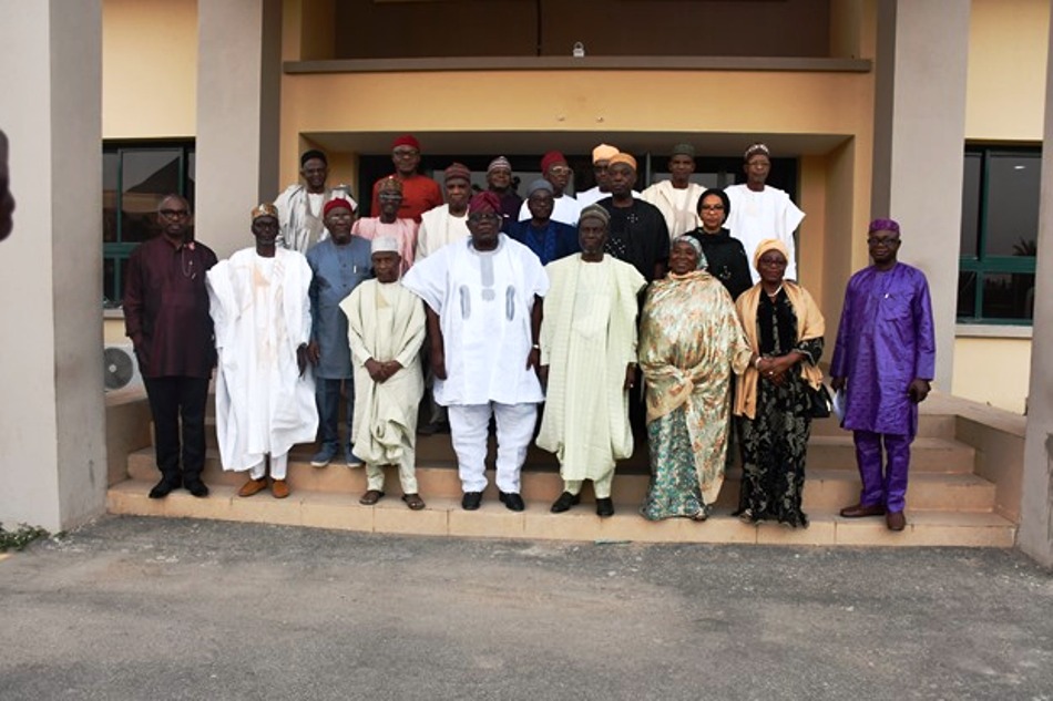 Hon. Chairman (FCSC) (middle in white) and Deputy Governor, Katsina State Deputy Governor, Mallam Faruk Lawal HCIB (Immediate Right); flanked left and right by FCSC Hon, Commissioners and officials from Katsina State Government at Katsina State Government House on Monday.
