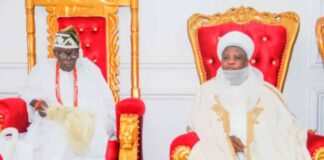 (L) The Olubadan of Ibadanland, His Imperial Majesty, Oba Akinloye Owolabi Olakunlehin, Ige Olakulehin 1 plays host to Sultan of Sokoto, Alhaji Muhammad Sa’ad Abubakar