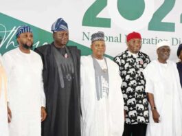 Minister of Labour and Development, Dr. Muhammad Maigari Dingyad ; Chairman House Committee on Solid Mineral , Gaza Jonathan Gbefwi ; Minister of Humanitarian Affairs and Poverty Reduction, Dr. Nentawe Yilwadta ; Vice President Kashim Shettima ; Deputy Speaker, House of Representative, Benjamin Kalu; Chairman Senate Committee on Public Account, Sen. Ahmed Wadada and Chairman/CEO of Nigerian in Diaspora Commission, Abike Dabiri during 2024 National Migration Dialogue at the State House Banquet Hall, Abuja on Monday (09/12/2024).