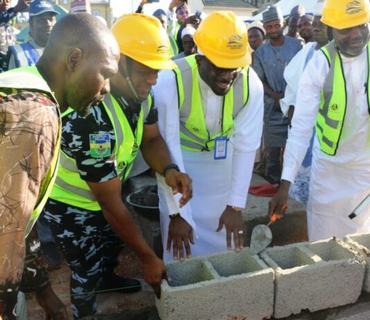 L-R: District Head of Mpape, Alhaji Adamu Diga; Acting Permanent Secretary, Ministry of |Police Affairs, Yusuf Abubakar Argungu; Executive Secretary, Nigeria Police Trust Fund, Mohammed Sheidu; FCT Commissioner of Police, CP Olatunji Disu; and Director of Finance and Accounts (MPA), Okehie Isaac Tochuchwu during the groundbreaking ceremony for the construction of the Mpape Divisional Police Headquarters and six Rank and File Quarters that enhance the security of this area council by the Nigeria Police Trust Fund (NPTF) at Mpape, Maitama District, Abuja