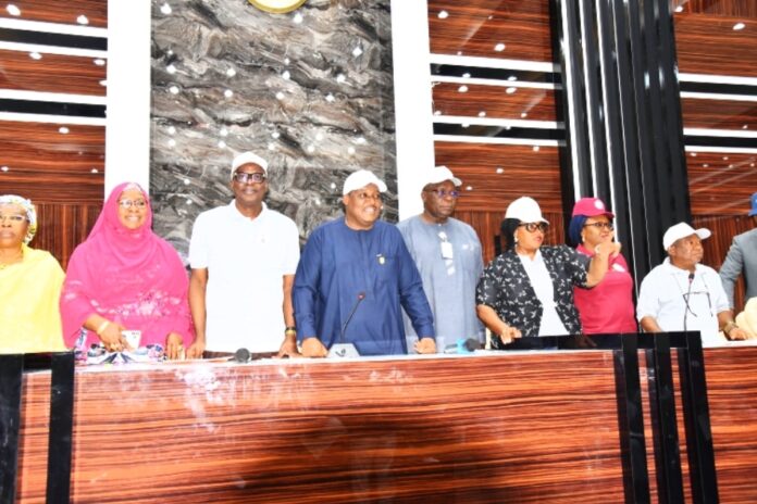 The Permanent Secretary Education Dr Nasir Sani- Gwarzo mni in the middle with the Directors