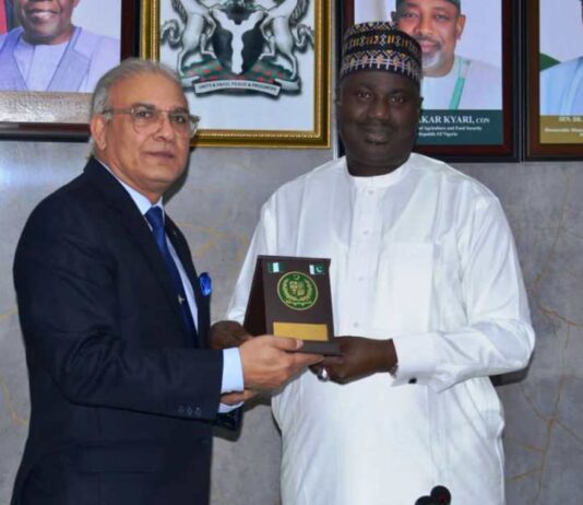 L-R, the High Commissioner of Pakistan to Nigeria, Major General Sohali Ahmad Khan (rtd) and Minister of State for Agriculture and Food Security, Sen.Dr Aliyu Sabi Abdullahi, during the courtesy visit in Abuja.