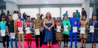 Ekiti First Lady Distributes Free JAMB e-PINs To 3,000 Students, Urges Beneficiaries To Strive For Excellence