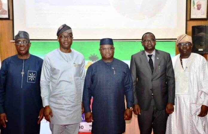 Sierra Leonean President Concludes His Official Tour Of Oyo State, Departs Ibadan