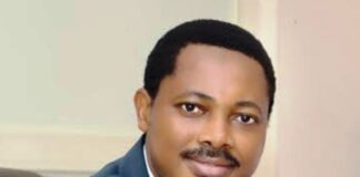The vice chancellor, DUFUHS. Dr Jesse Uneke
